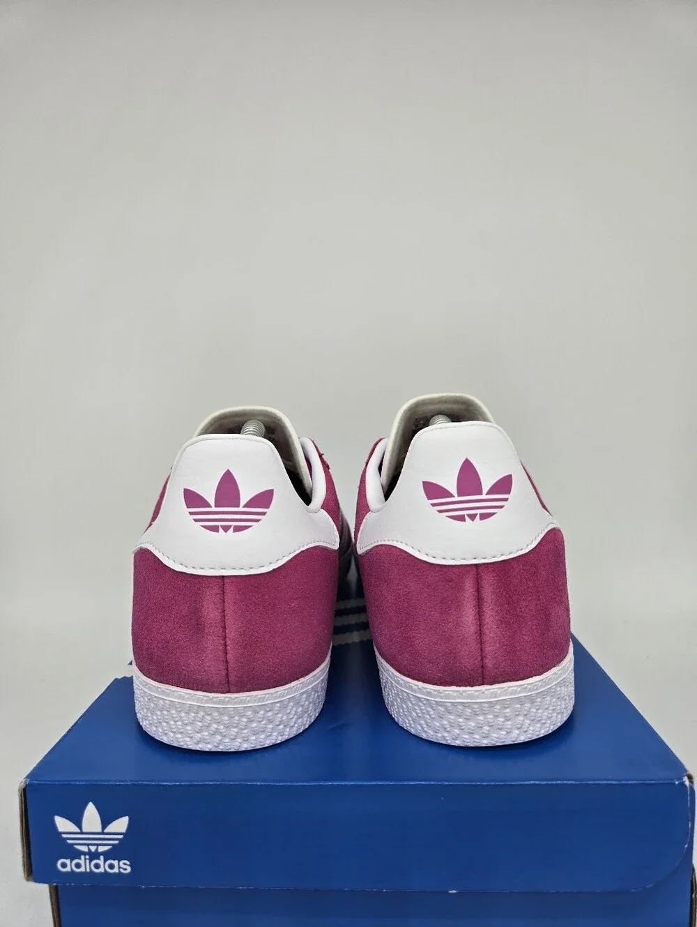 adidas Gazelle IF9801 Semi Lucid Fuchsia Cloud White Shoes Women's Size 7.5 - Picture 4 of 8